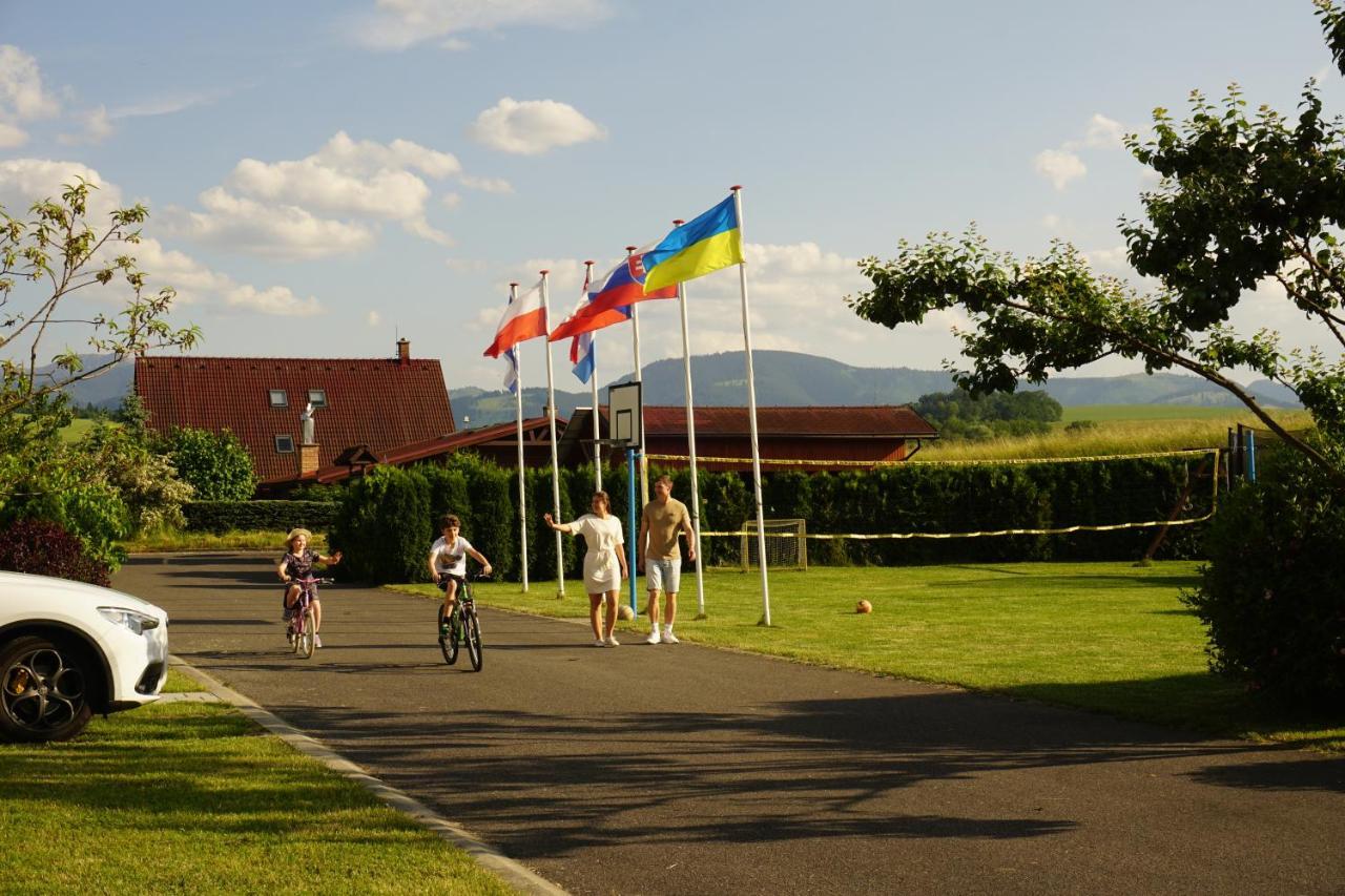 Villapark Vlasky Бешеньова Екстер'єр фото